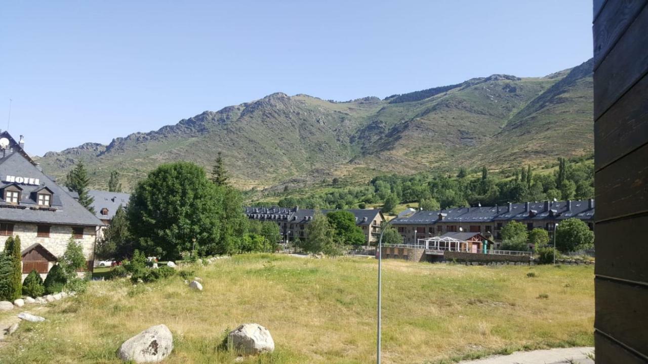 Apartamento L Aüt Pla de l'Ermita Exterior foto