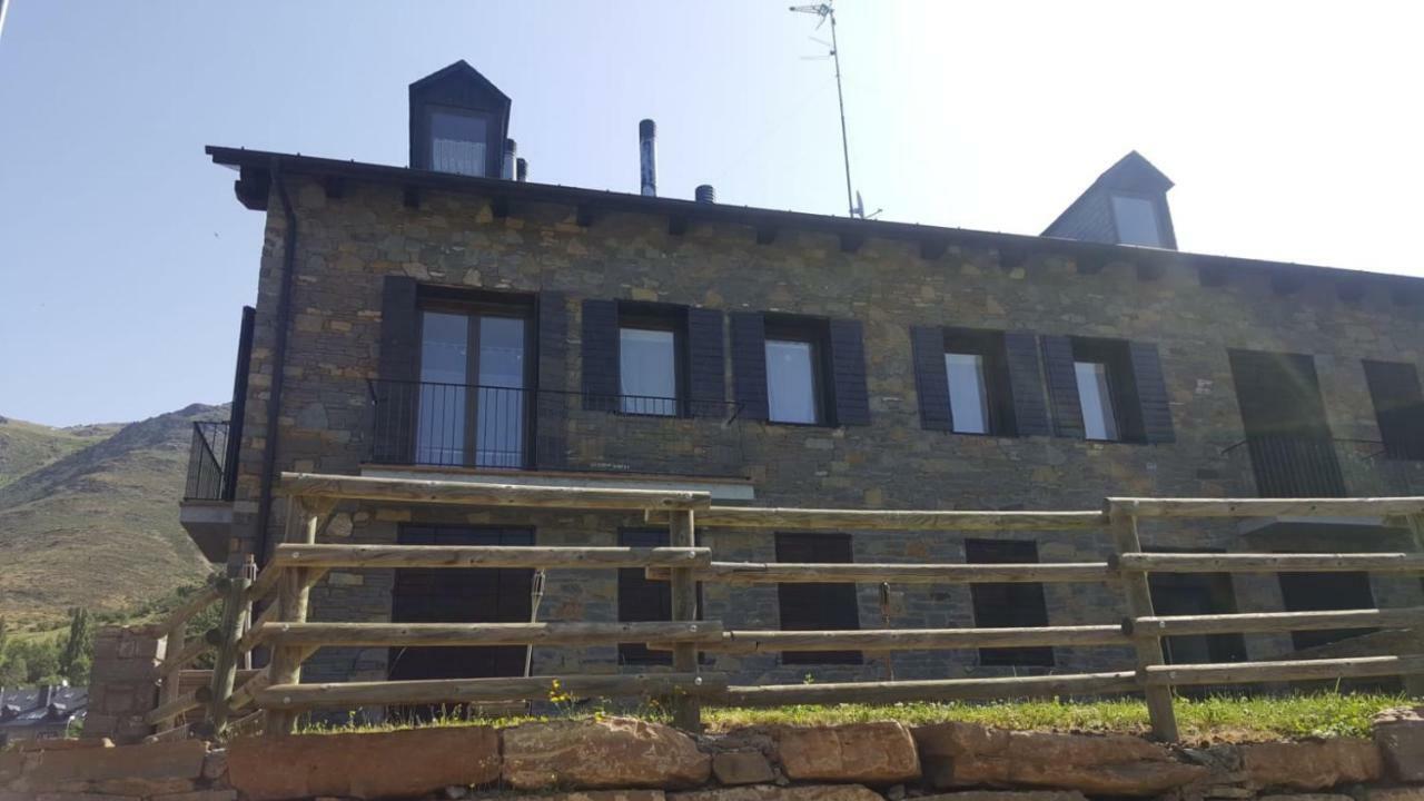 Apartamento L Aüt Pla de l'Ermita Exterior foto